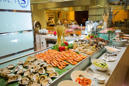 ẩm thực, thỏa sức thưởng thức buffet nha trang giá rẻ, tươi ngon tại 18 địa chỉ nổi tiếng