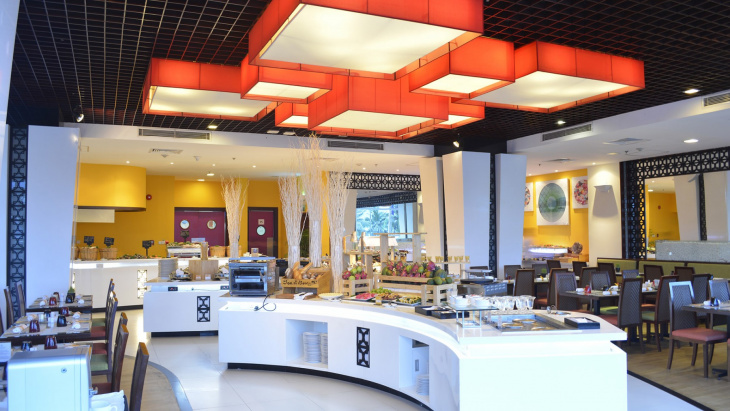 ẩm thực, thỏa sức thưởng thức buffet nha trang giá rẻ, tươi ngon tại 18 địa chỉ nổi tiếng